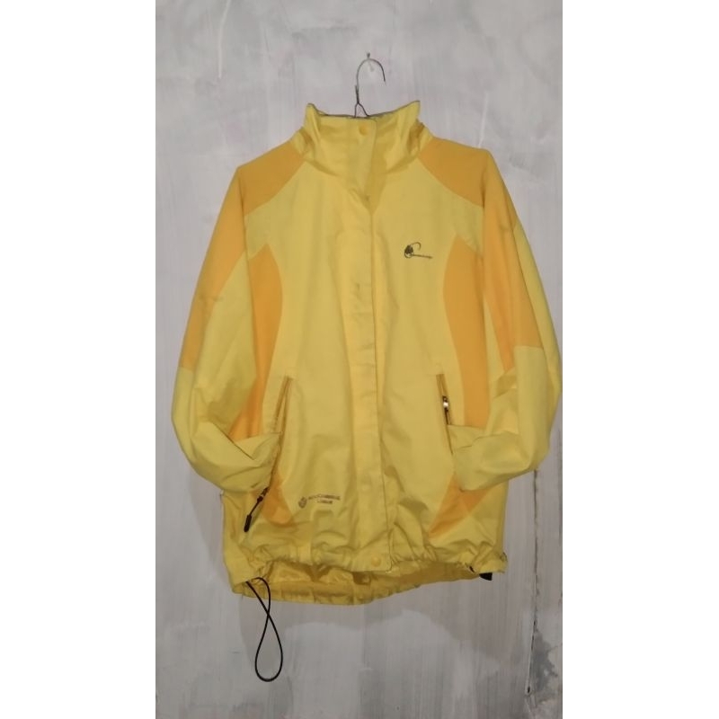 Adu Cambridge london