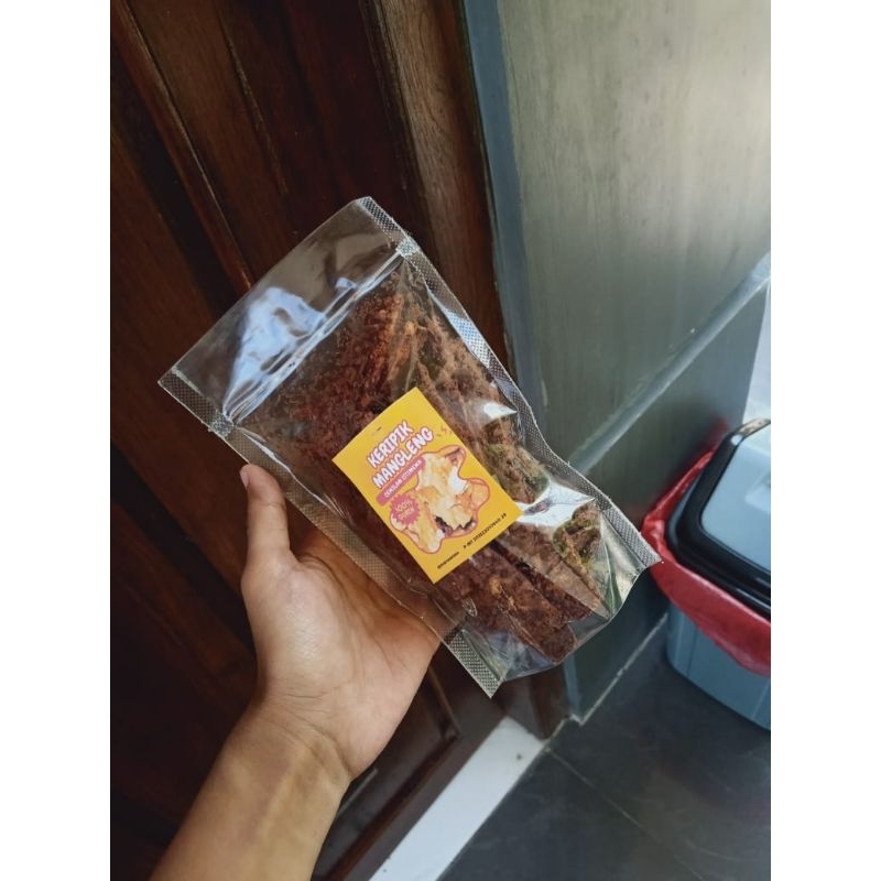 

keripik manggleng coklat | keripik balung kethek coklat | keripik singkong coklat by MARWARASA