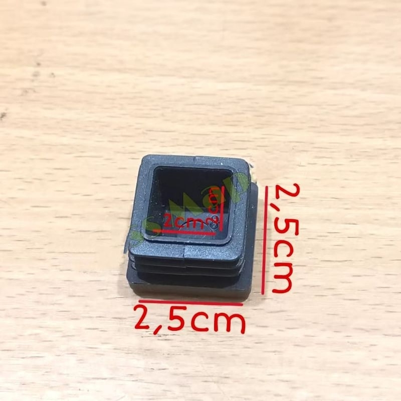 Karet Hollow Kotak Gerigi 2,5 x 2,5 cm Kaki Kursi