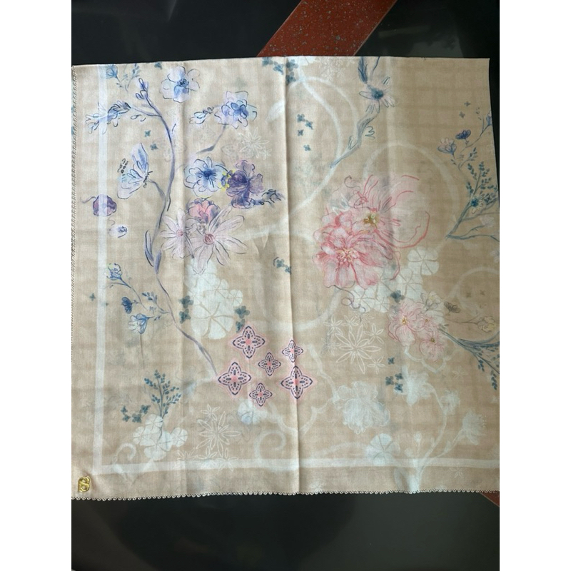 Buttonscarves Sofya series , Pepper ( Rare )