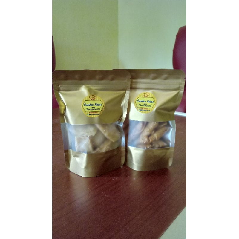 

Maknyuss1 Kacang Sembunyi/Kacang Umpet Premium Tidak Pakai Kulit Pangsit 500Ml