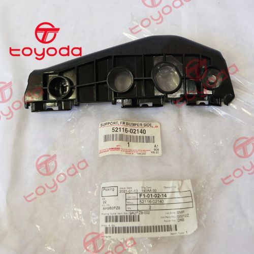 BRACKET BUMPER DEPAN/ ALTIS