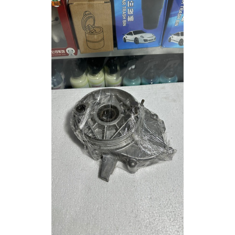 Cover transmisi cover gearbox transmission case vario 125 150 pcx KZR