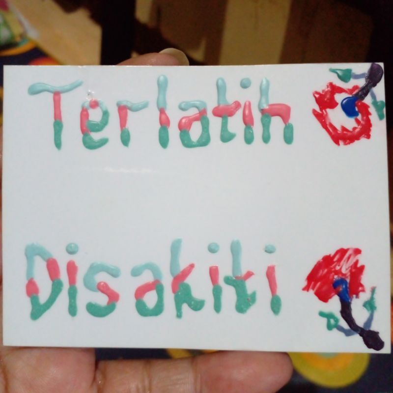 

British Sticker Timbul : Terlatih Disakiti