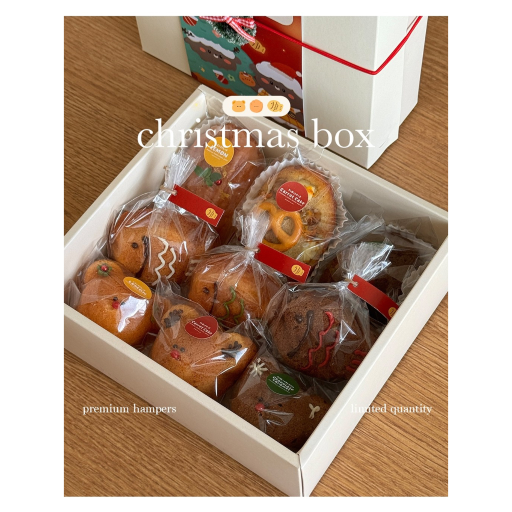 

Jiro Bakes Christmas Red Box