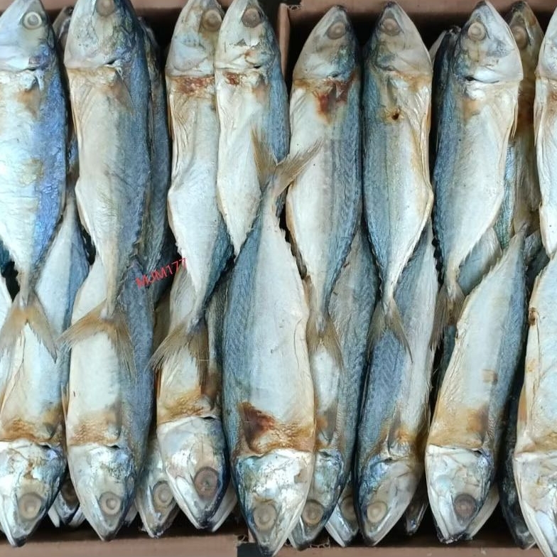 

ikan asin peda 1kg kemasan dus Exlusive gembung banyar Special Superan