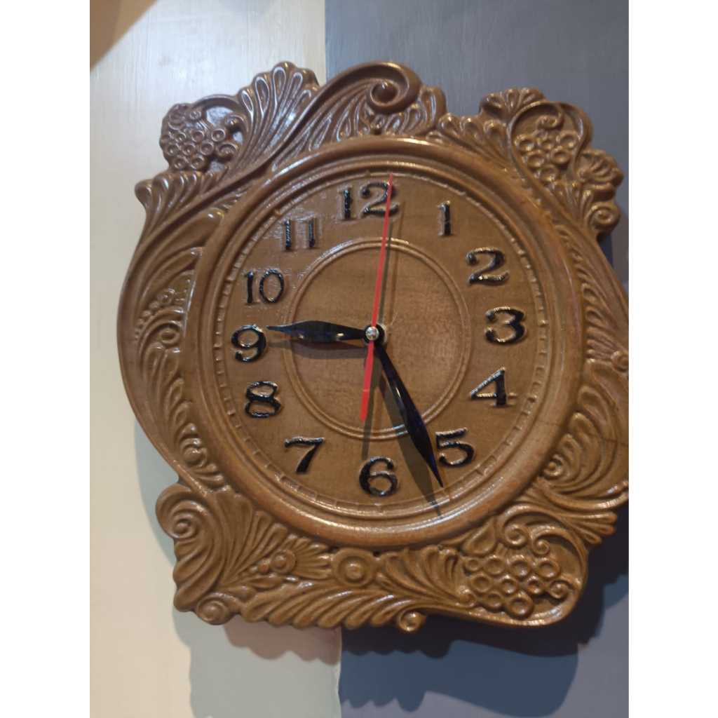 Jam Dinding Ukiran Kayu Jati