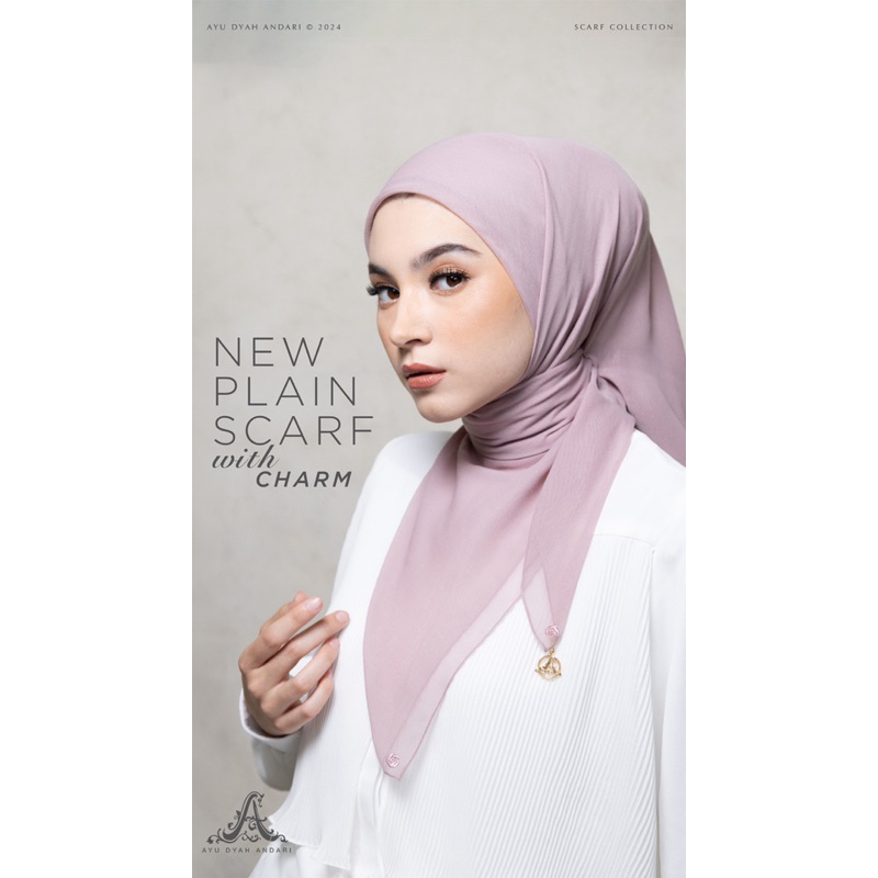 Scarf Plain Charm by Ayu Dyah Andari