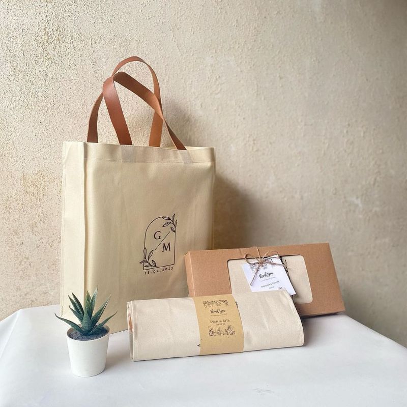 TAS SOUVENIR WEDDING MURAH/TAS WEDDING PREMIUM LARIS/SOUVENIR CUSTOM/TOTEBAG/TAS CUSTOM BISNIS USAHA