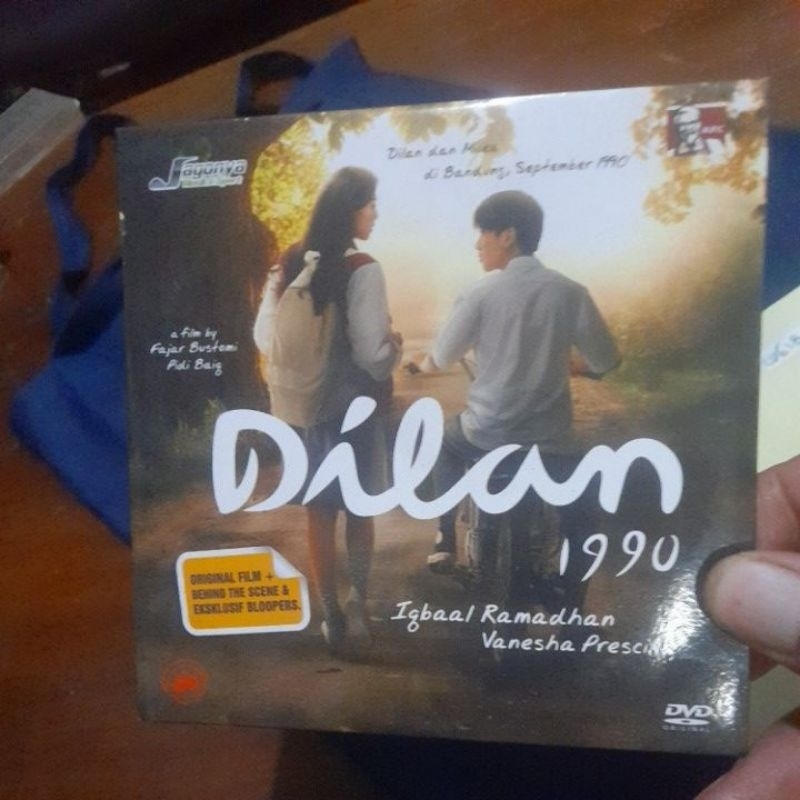 dvd dilan 1990 iqbaal ramadhan vanesha prescilla (CD715)