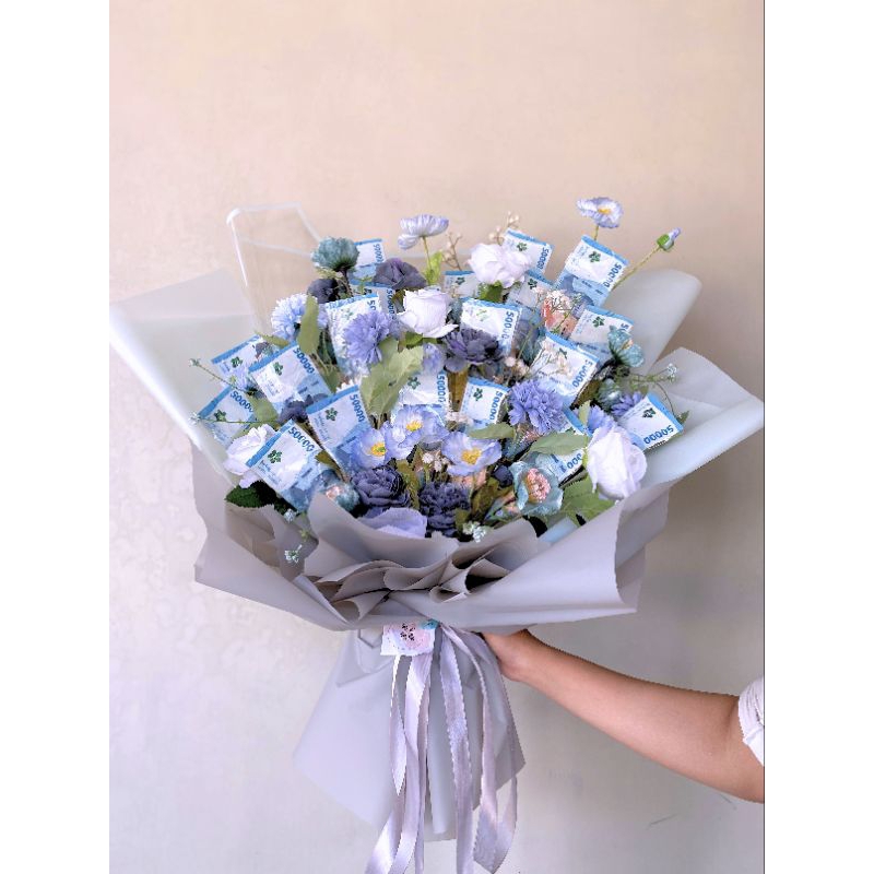 Buket Uang Mix Bunga Palsu