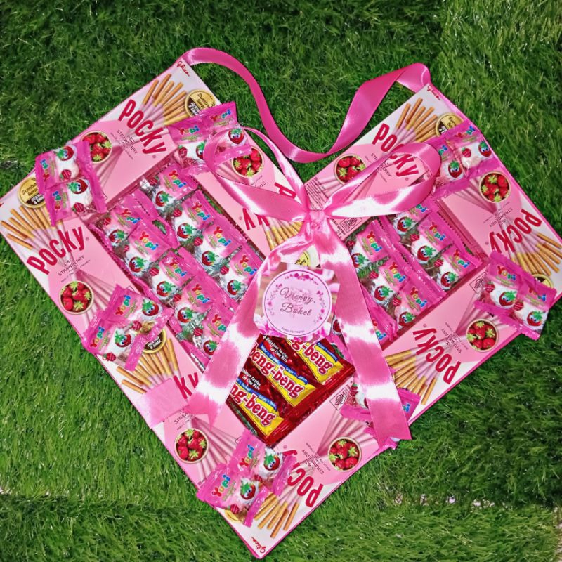 

POKCY LOVE PINK MIX YUPI PINK DAN BENGBENG KECIL 3 PCS