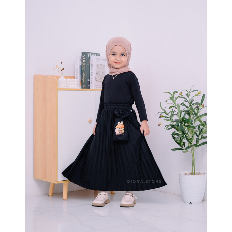 DIORA Rok Anak Plisket Labubu / Rok Labubu Anak Perempuan / Rok Plisket Anak 2–12 Tahun / Bawahan An