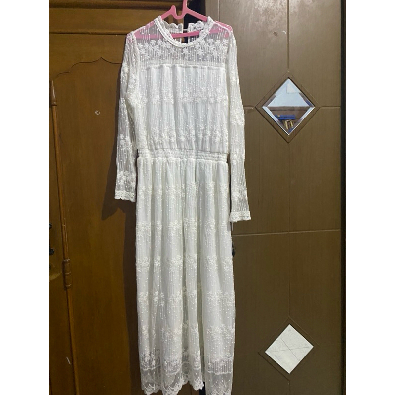 White Lace Tile Bordir Dress