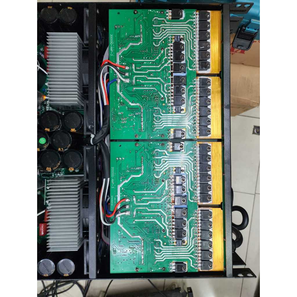(PETI KAYU) Power Amplifier Labgruppen FP20000Q / FP 20000Q / FP 20000 Q / FP20000 Q