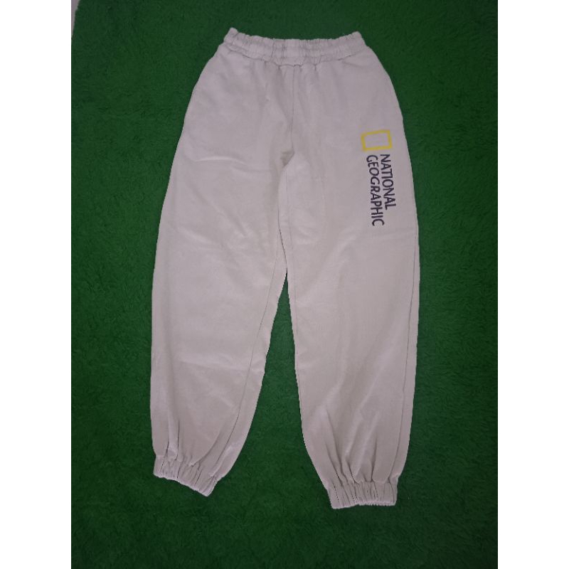 celana Jogger national geographic fashion