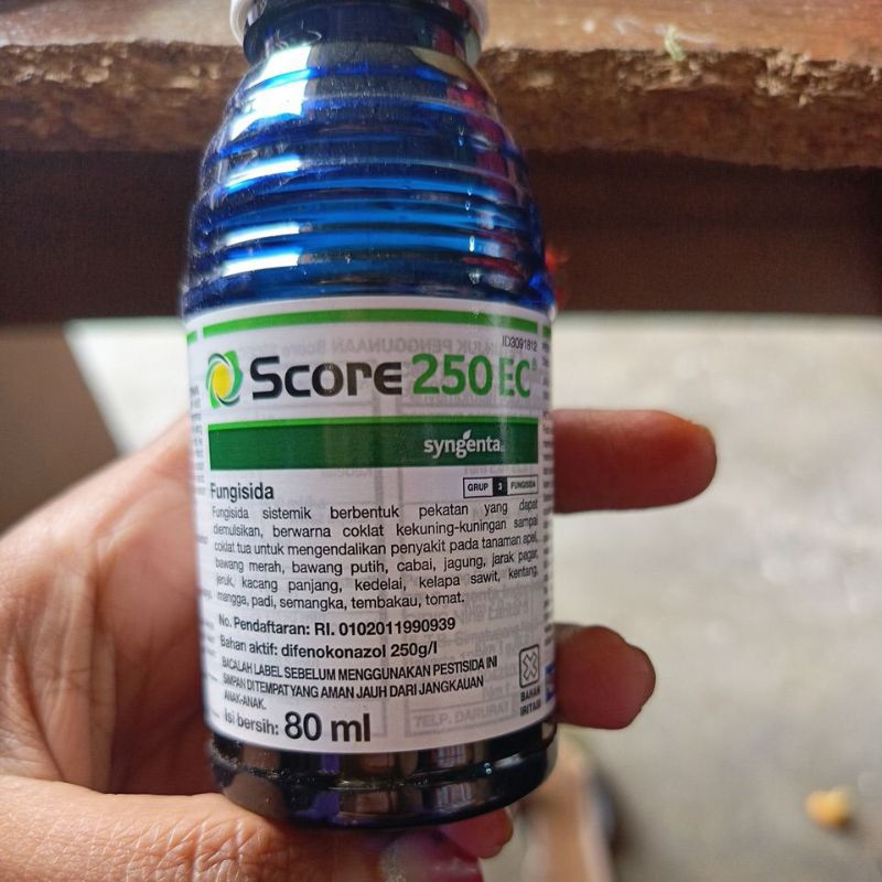 Score Fungsida Difenokonazol 250g/L
