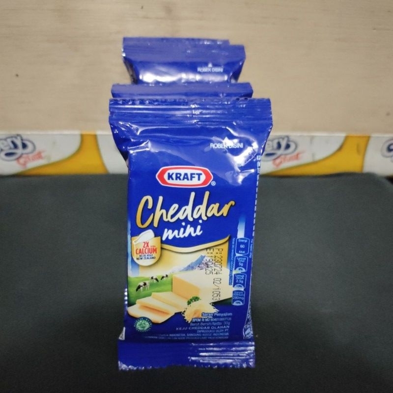 

Kraft cheddar mini 1renceng isi 8pcs@30gr