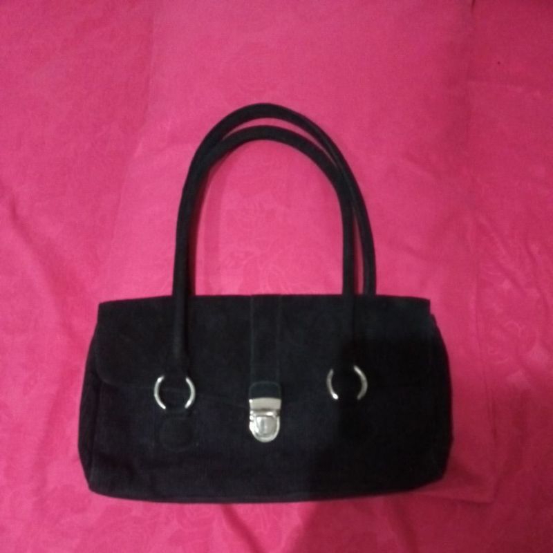 Tas Shoulder bag Branded Banana Republic Tag Hitam Fashion Second Preloved