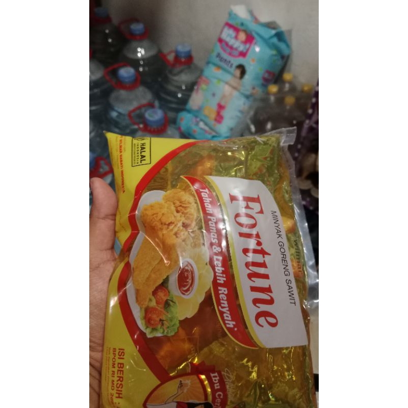 

minyak Fortune Bantal 800ml