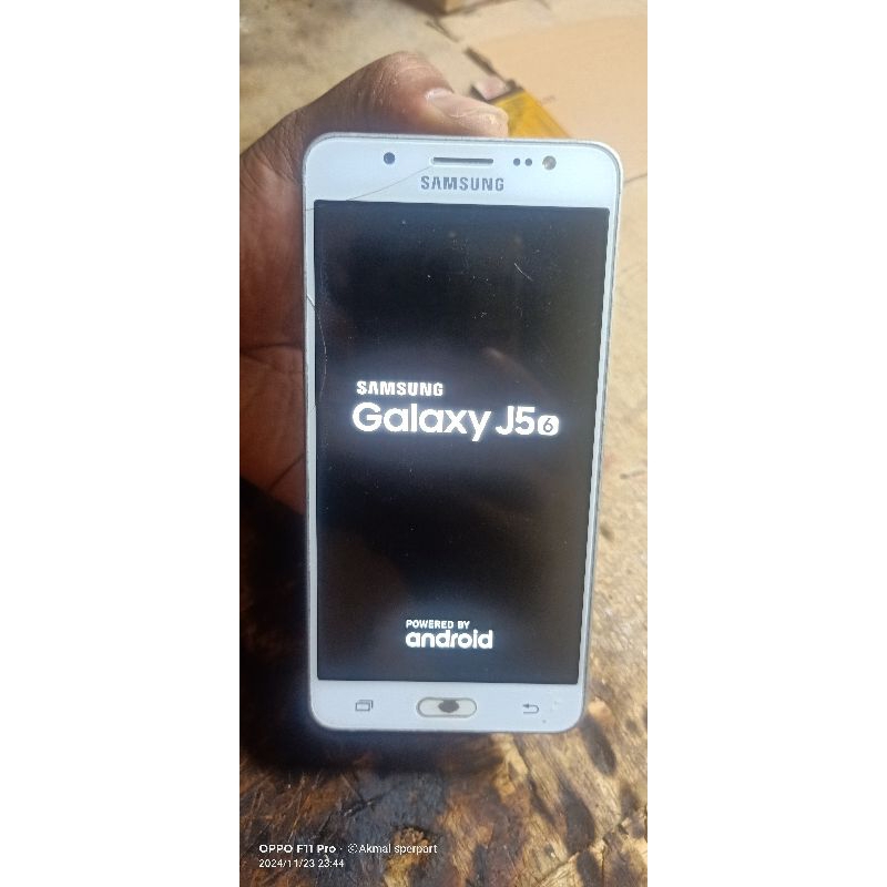 LCD SAMSUNG J5 2016 ORIGINAL CABUTAN RETAK TIPIS