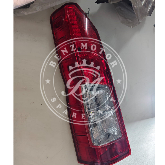 Stoplamp Toyota Hiace Premio