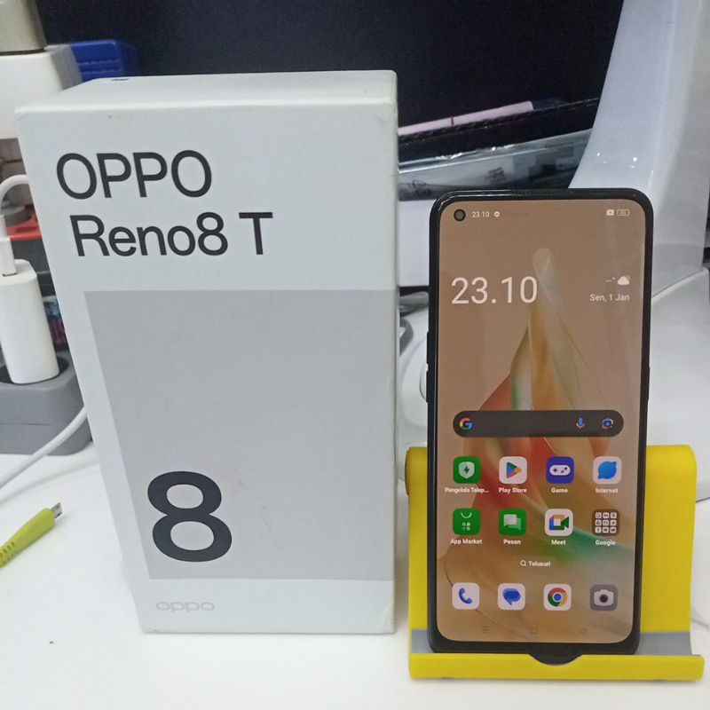 Oppo Reno 8 T Ram 16 ( 8 + 8 ) / 256GB.