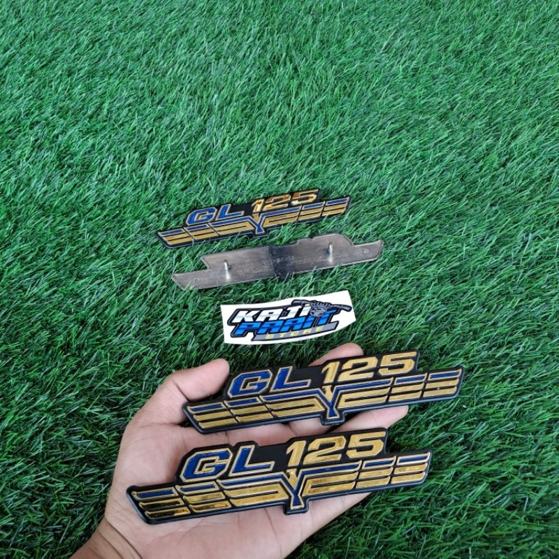 EMBLEM BOX AKI GL 100 GL 125 IMPORT WP PART EMBLEM BOX AKI GL 100 GL 125 WP PART