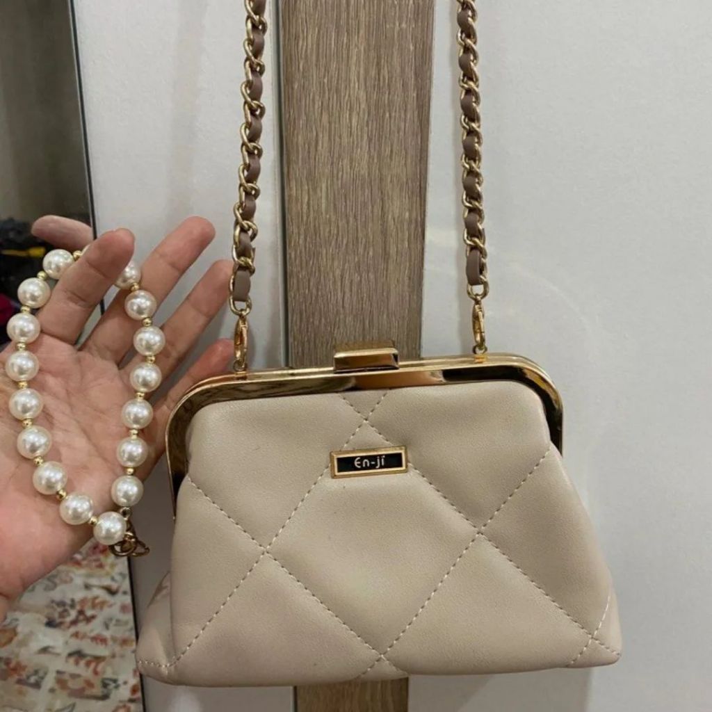 Tas enji preloved