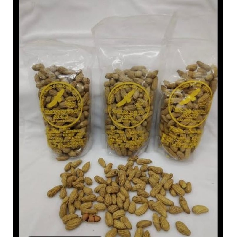 

kacang kulit goreng mak ida