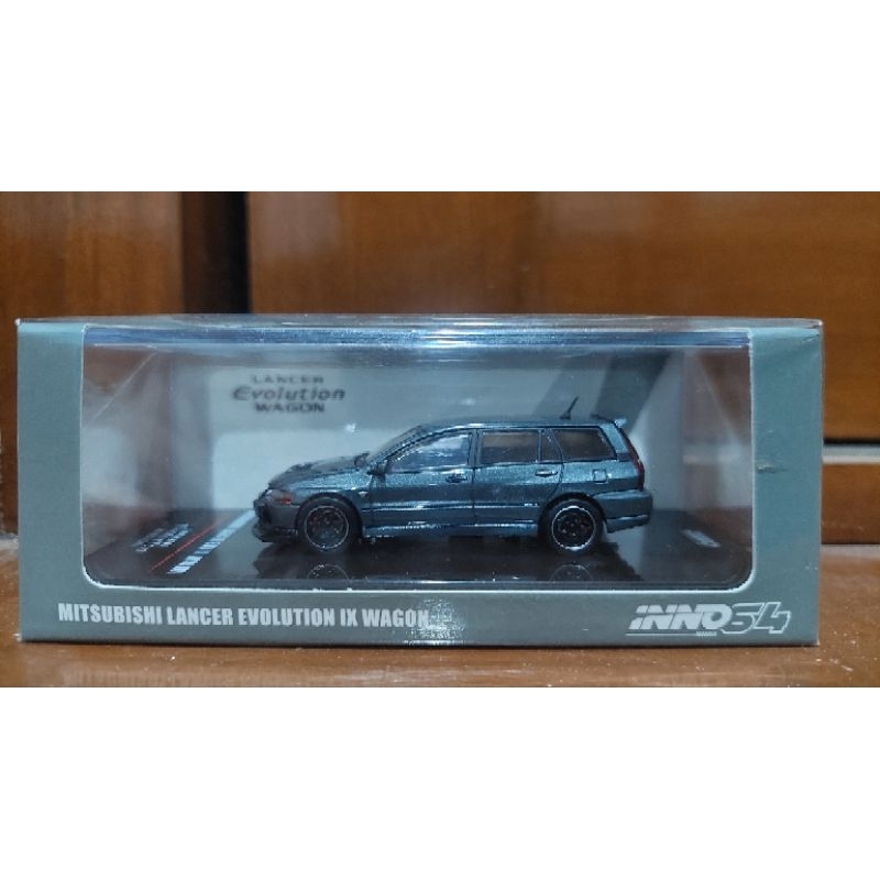 INNO64 MITSUBISHI LANCER EVOLUTION IX WAGON GREY