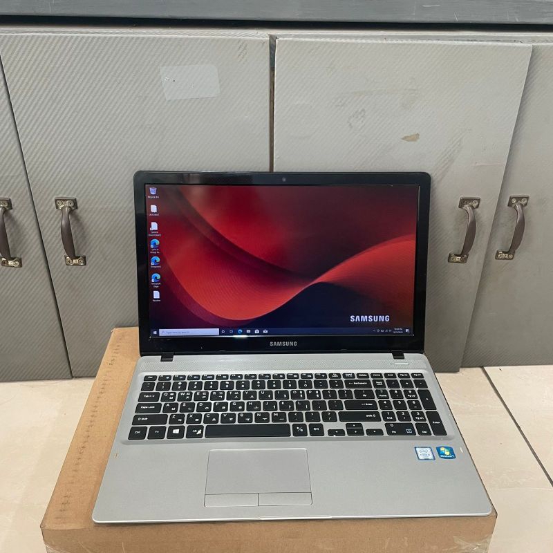 Laptop Samsung 501R, Core i5-6200HQ,