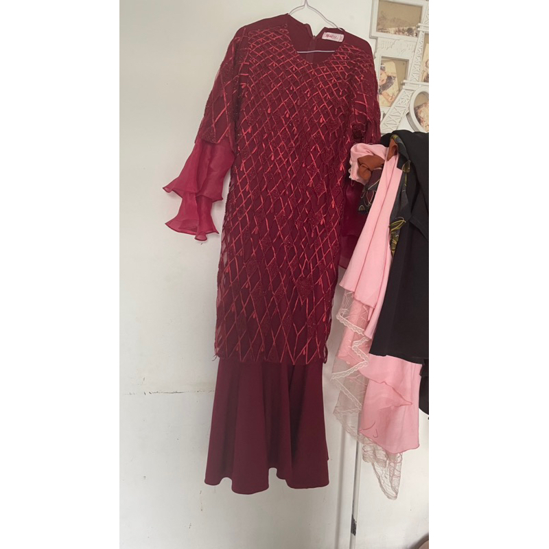 preloved baju pesta / mewah Brand mamtaz