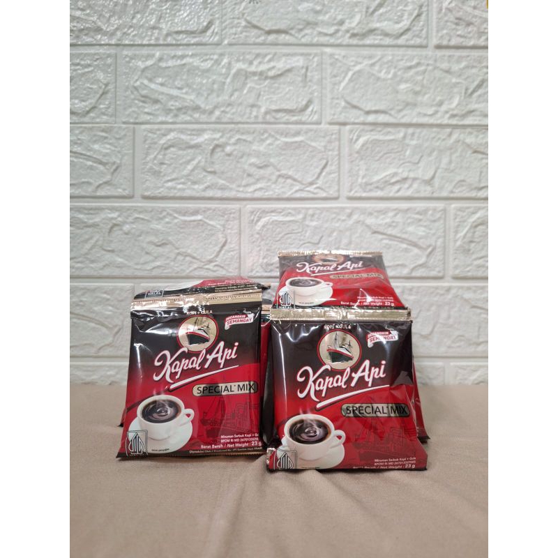 

Kapal Api Special Mix 1 renteng (12pcs)