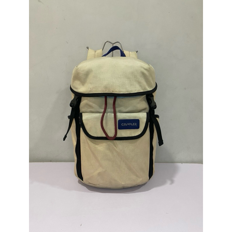 tas ransel Crumpler The Hidden Retreat