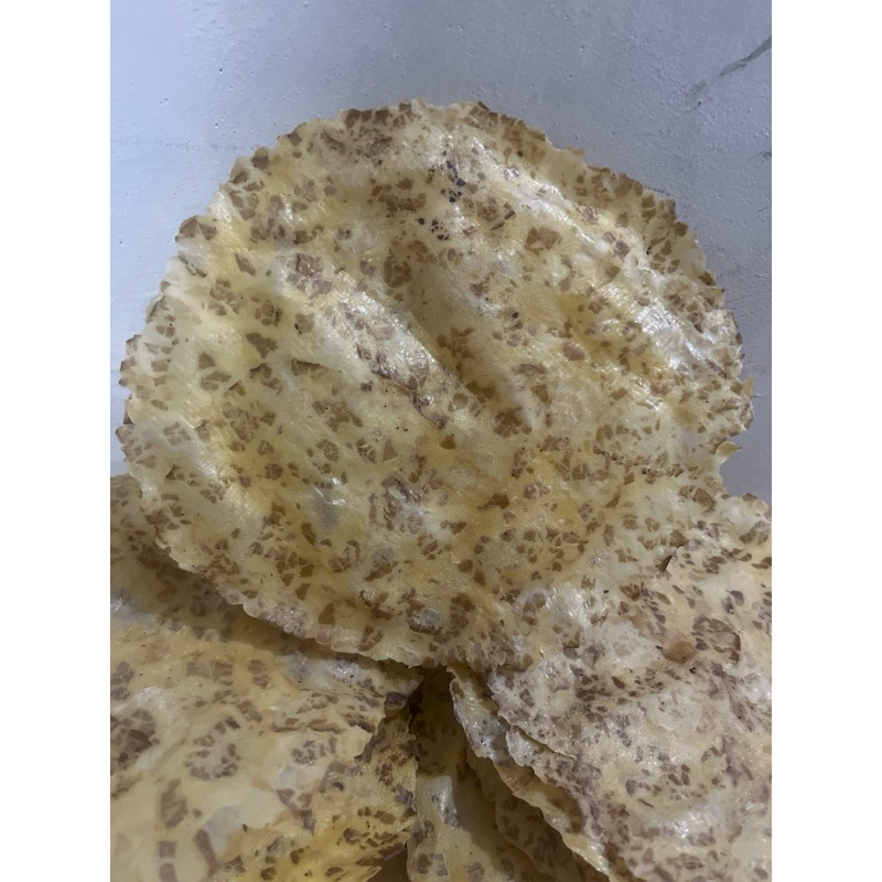 

Kerupuk Jengkol Kualitas super 1KG Ukuran JUMBO