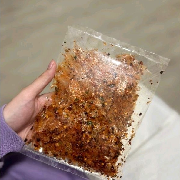 

KRIPCA / KRIPIK KACA ASIN PEDAS DAUN JERUK / KRIPIK PEDAS