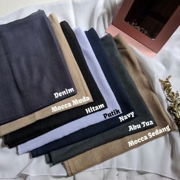 [NEW] Kerudung Segi Empat Paris Jadul Polos Merk Varisha