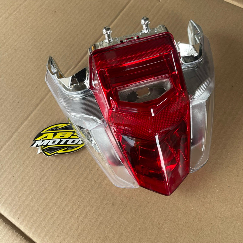 LAMPU STOPLAMP SUPRA X 125 FI 2015 Lampu belakang supra x 125 fi 2015