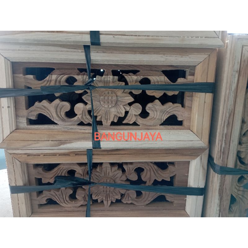 LOSTER KAYU JATI VENTILASI UDARA KAYU