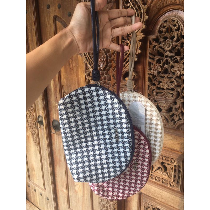 clutch bellagio new