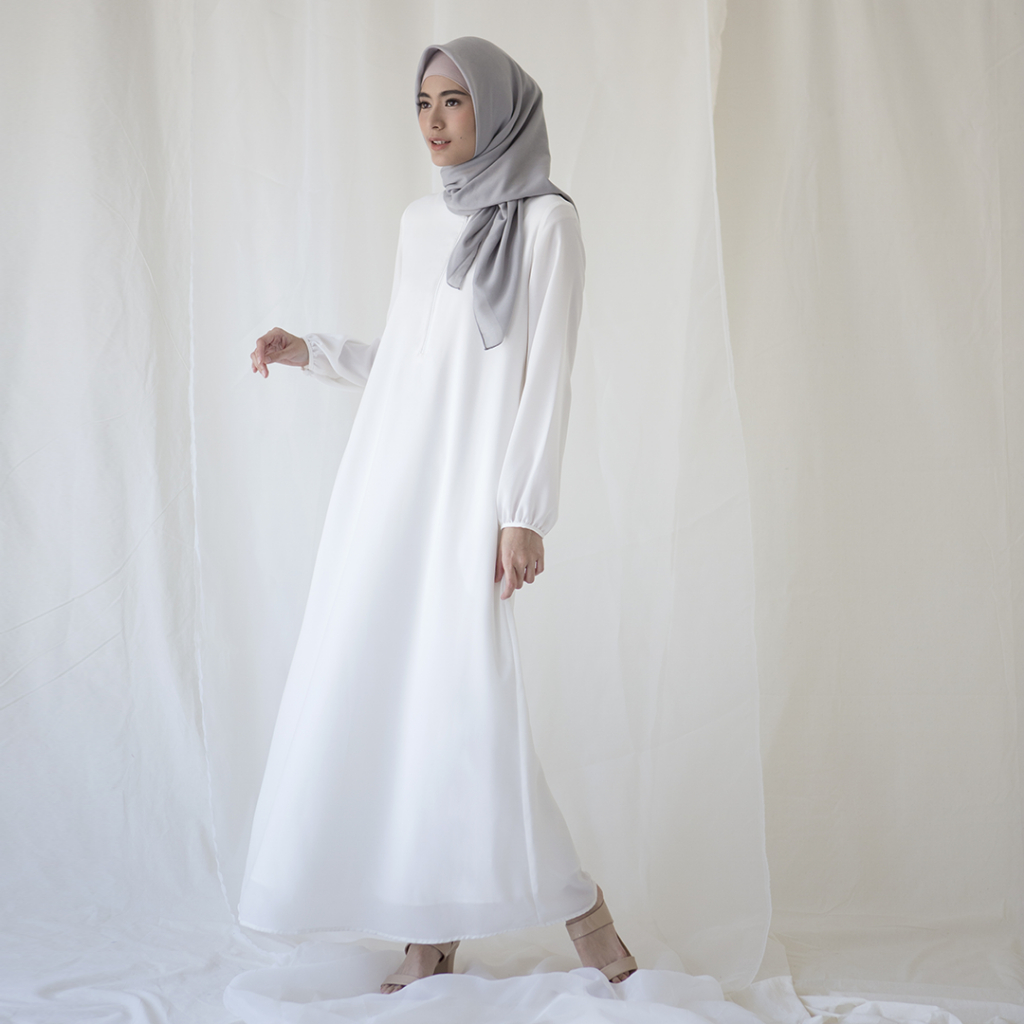 Basic Sada by Aska Label - Gamis polos dengan kantong dan busui friendly bahan crepe warna putih off