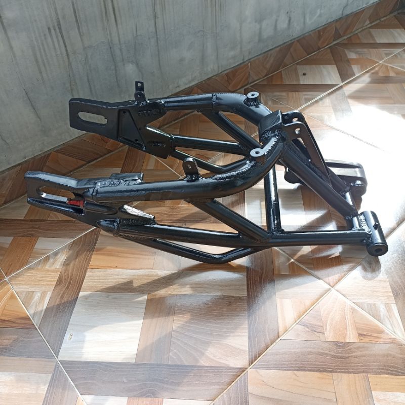swing arm lengan ayun arem Minerva Megelli 250cc gen 1 mx250 Original