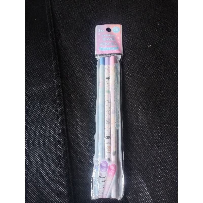 

Pencil Permata 2B (Japanese).