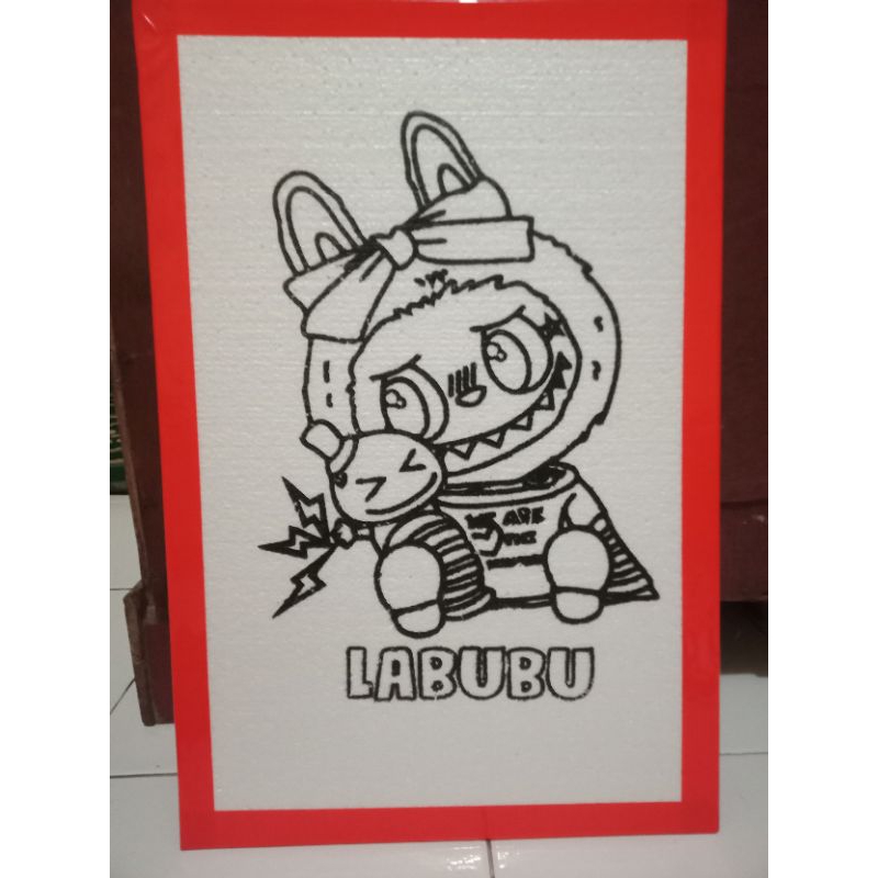 

Sterefoam lukis karakter Mixue & Labubu