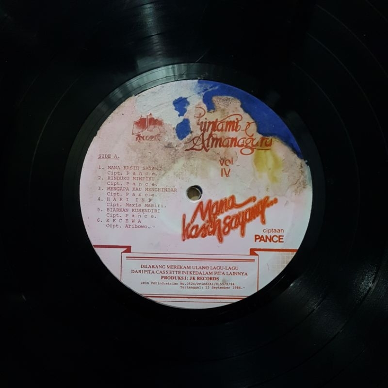 Vinyl Piringan Hitam 12 inch Chintami Atmanegara