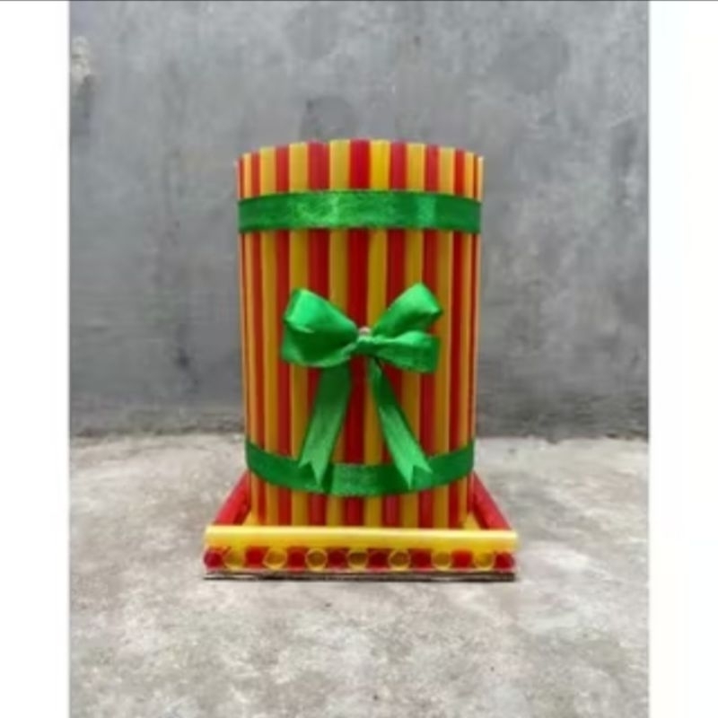 

prakarya kerajinan tempat pensil dari sedotan