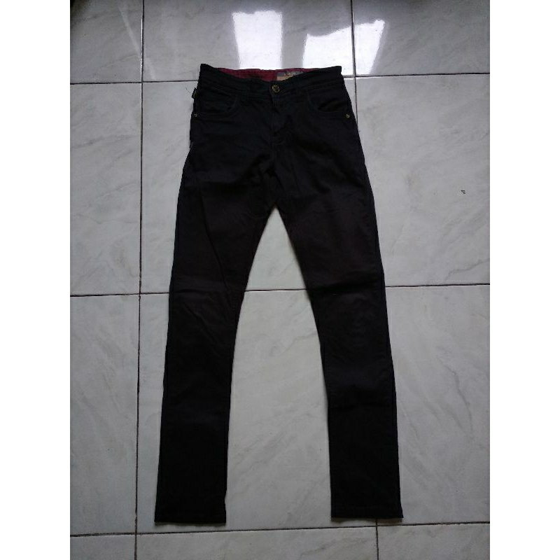 EMBA Celana Panjang Chinos