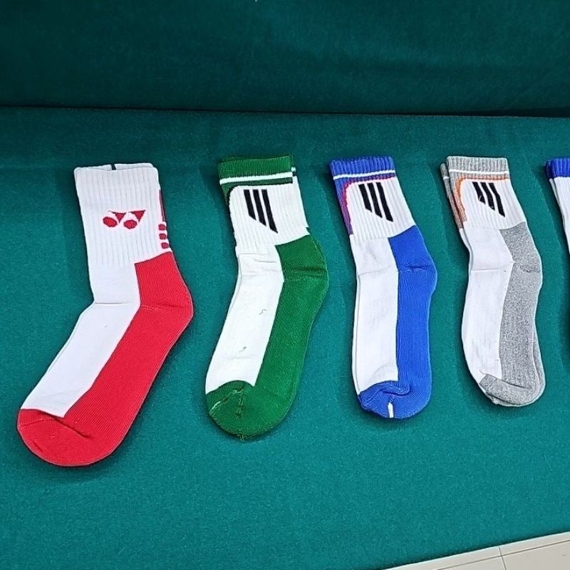 KAOS KAKI OALHRAGA BADMINTON TENIS JOGGING BAHAN TEBAL IMPORT BERBAGAI WARNA DAN CORAK
