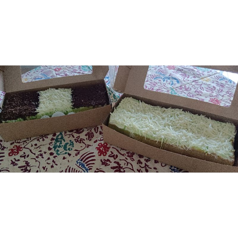 

bolu hias/bolu topping/bolu potong